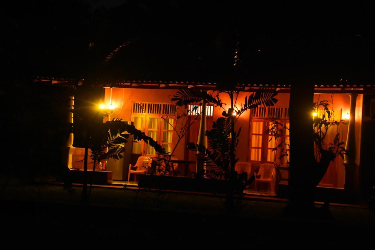 אודוואלאווה Leesa Villa Safari Resort מראה חיצוני תמונה