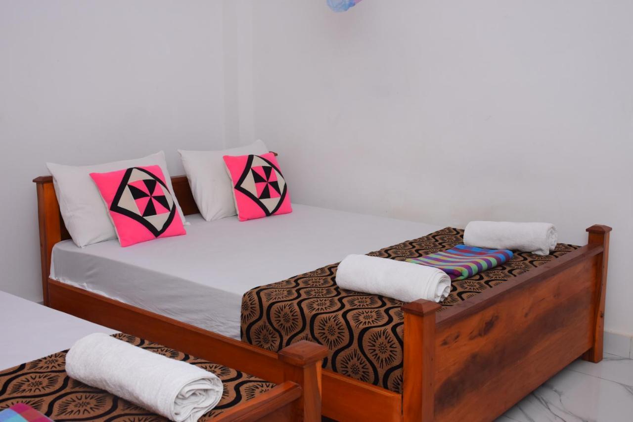 אודוואלאווה Leesa Villa Safari Resort מראה חיצוני תמונה