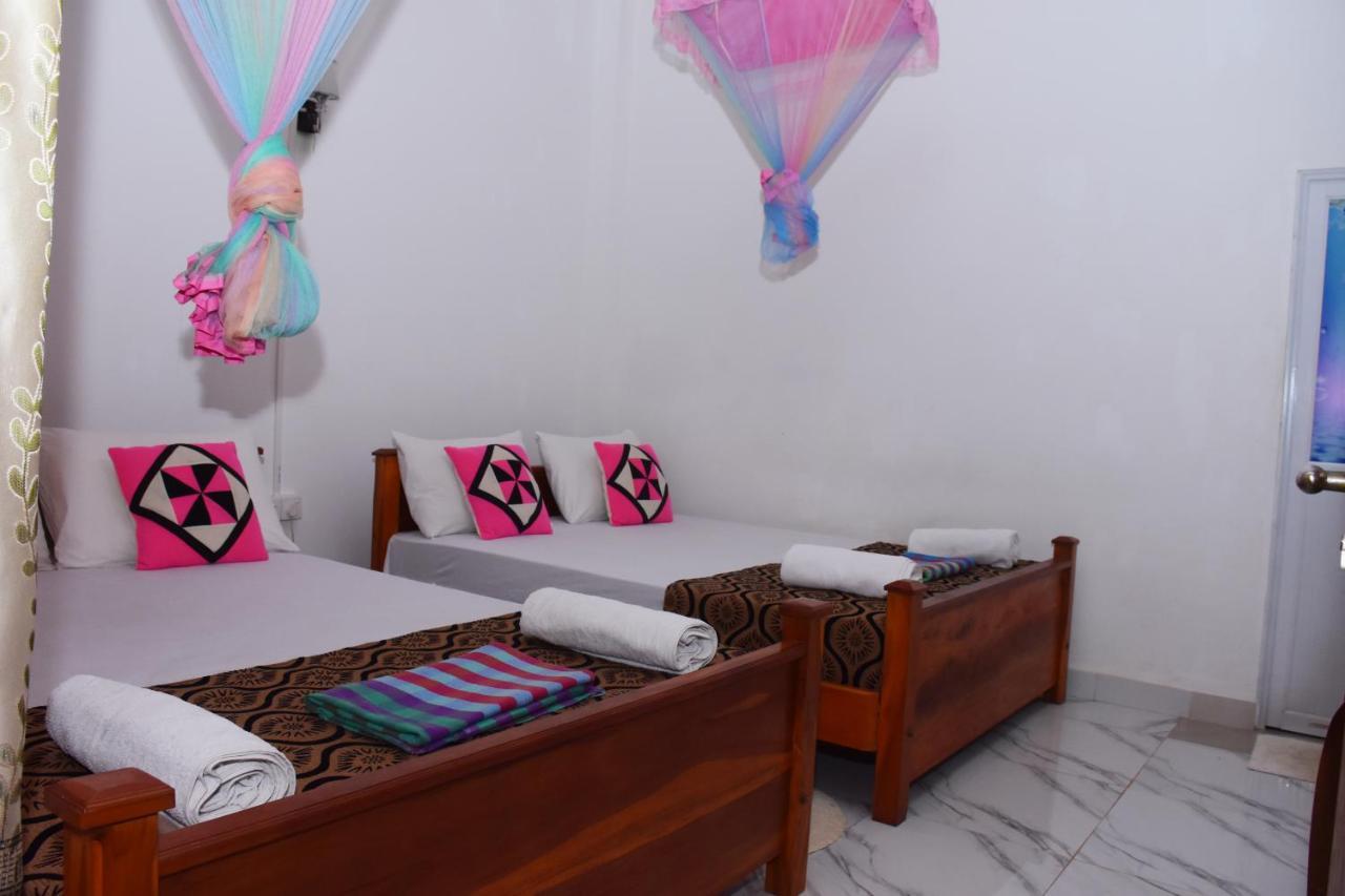 אודוואלאווה Leesa Villa Safari Resort מראה חיצוני תמונה